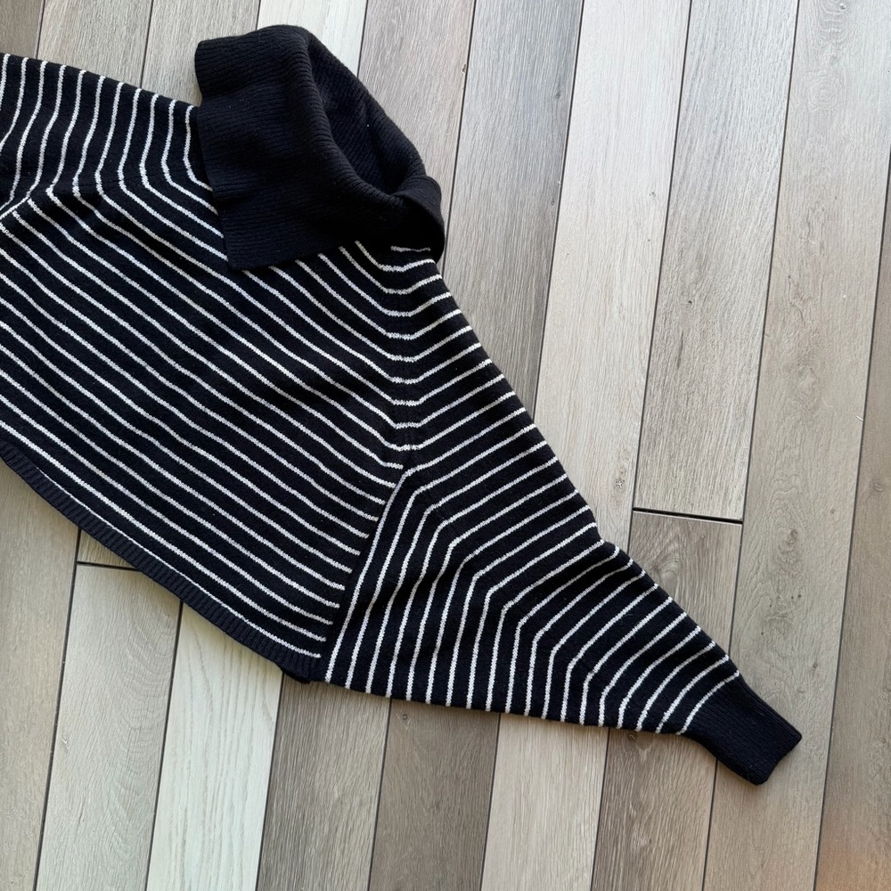 Allsaints Maddie Cropped Wool-Blend Sweater - Picture 6 of 8